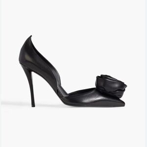 ROGER VIVIER Floral-appliquéd leather pumps